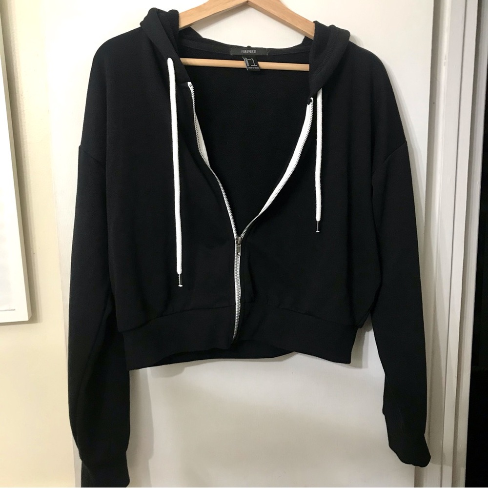 Black Cropped Zip Up Hoodie